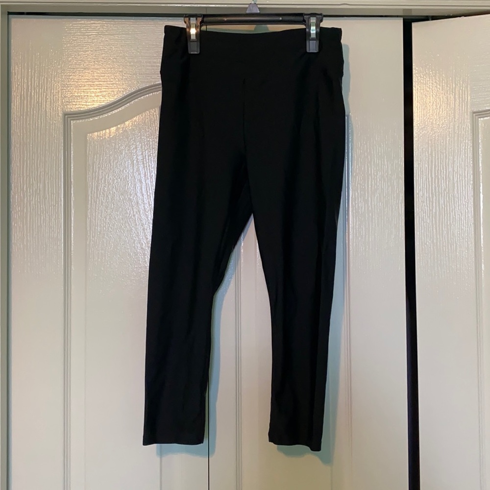 Black Forever 21 leggings